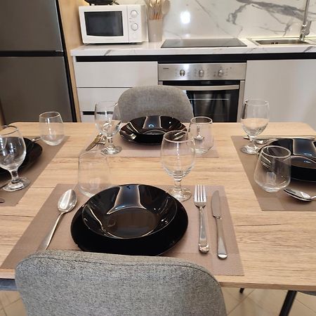 Bp Beach Apartments 골렘 외부 사진