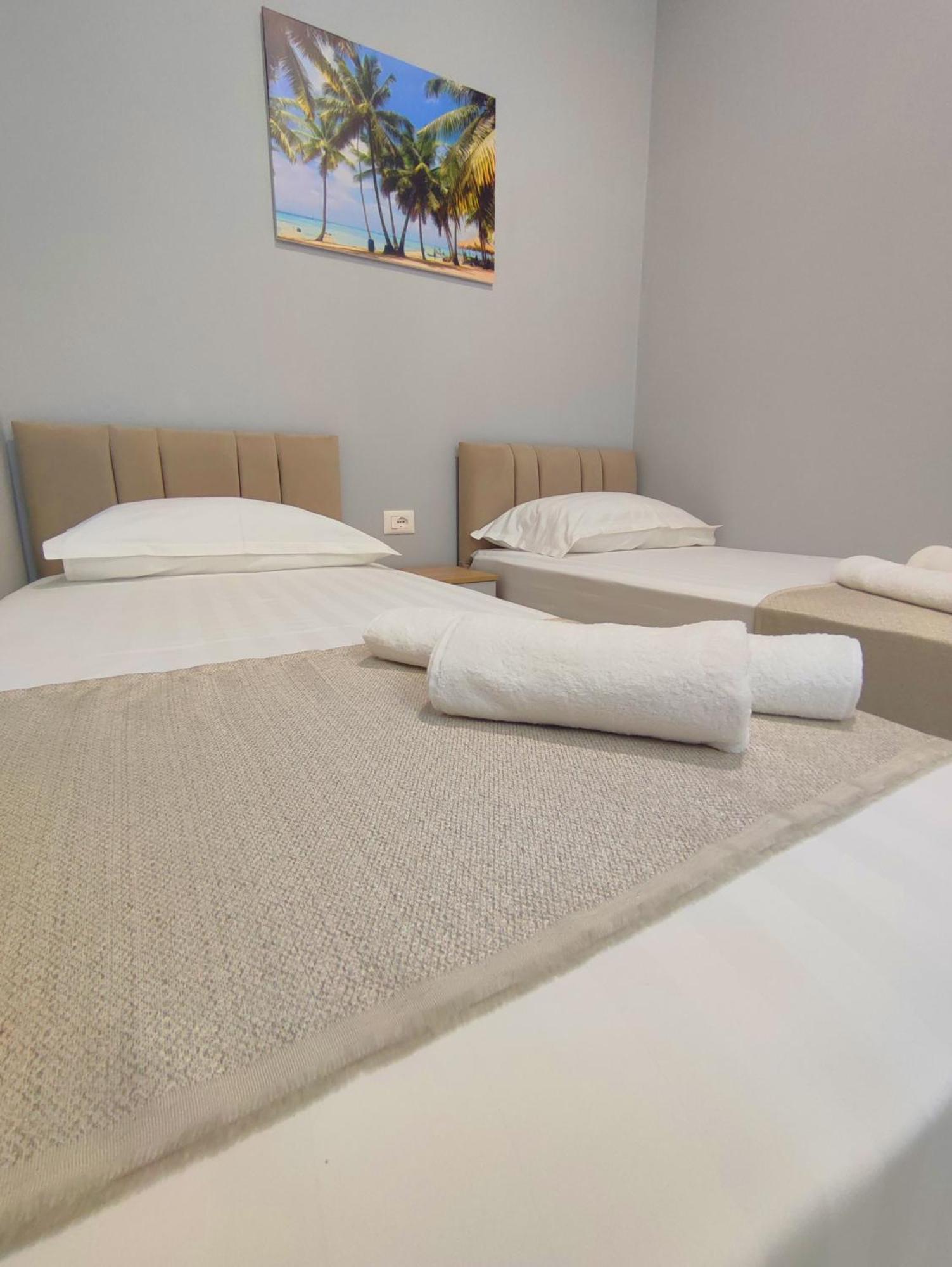Bp Beach Apartments 골렘 외부 사진