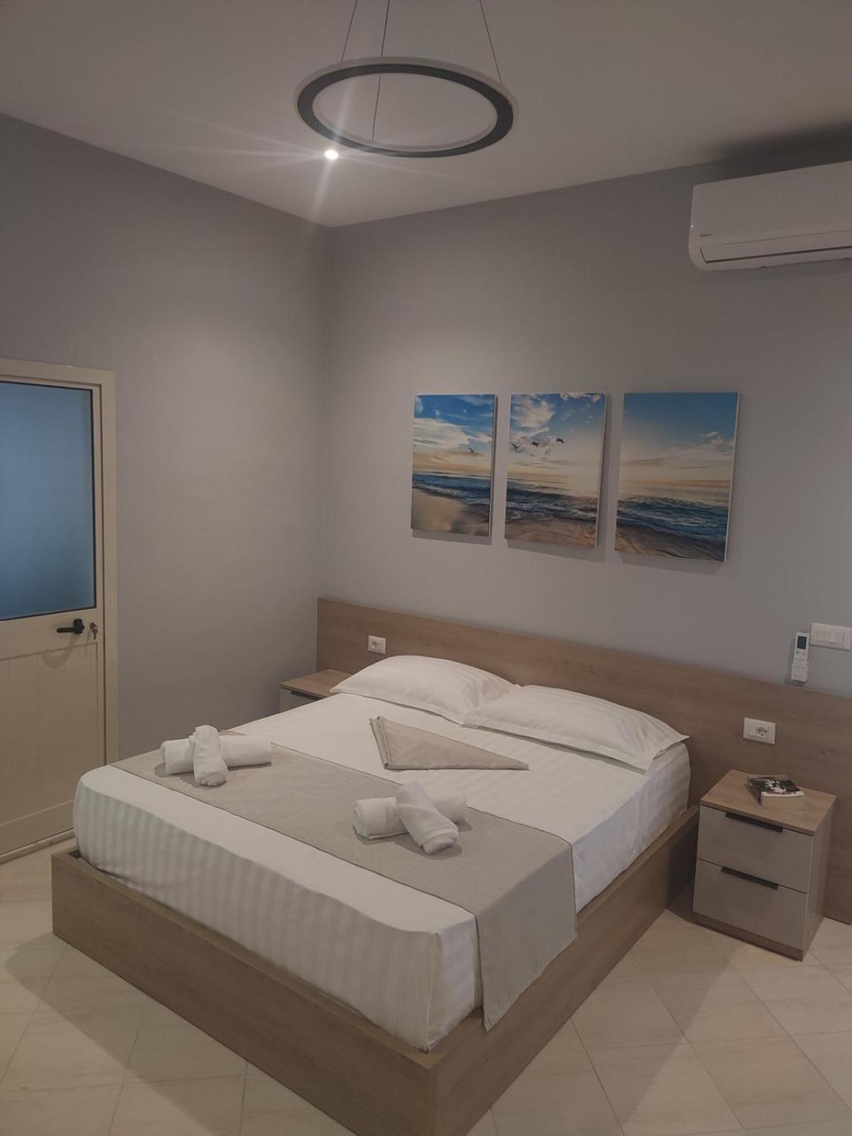 Bp Beach Apartments 골렘 외부 사진